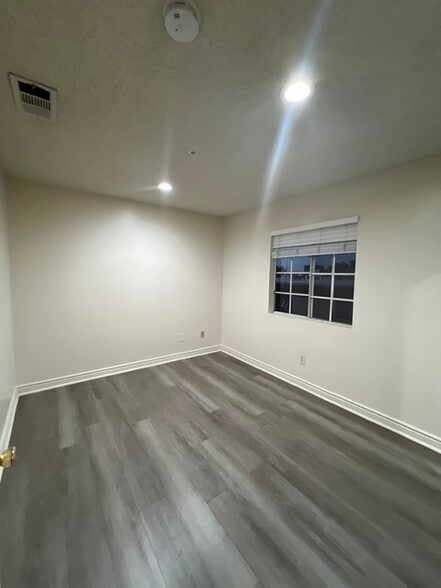 Bedroom#2 (S)-B - 212 N Electric Ave
