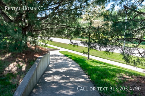 Building Photo - 23815 W 126th Terrace