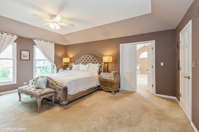 Building Photo - 446 Quail Dr
