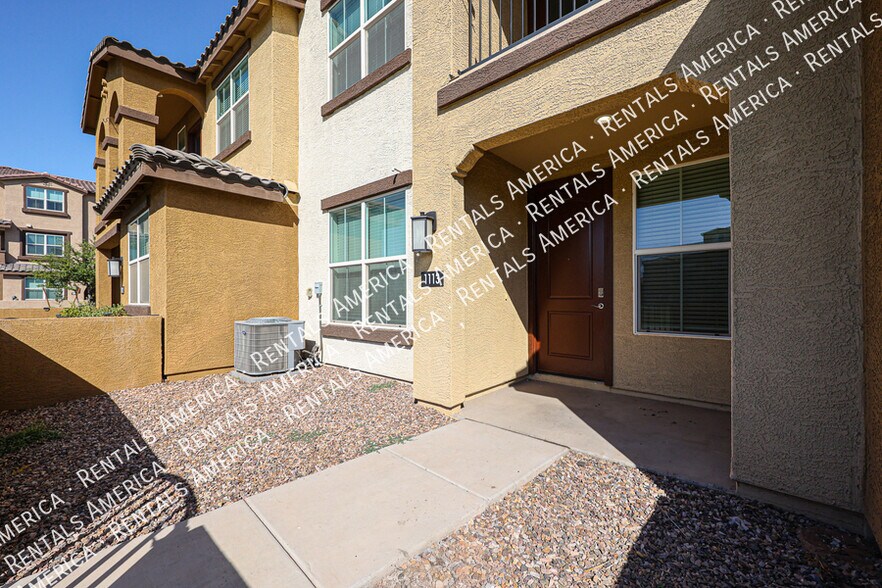 Building Photo - 1255 N Arizona Ave