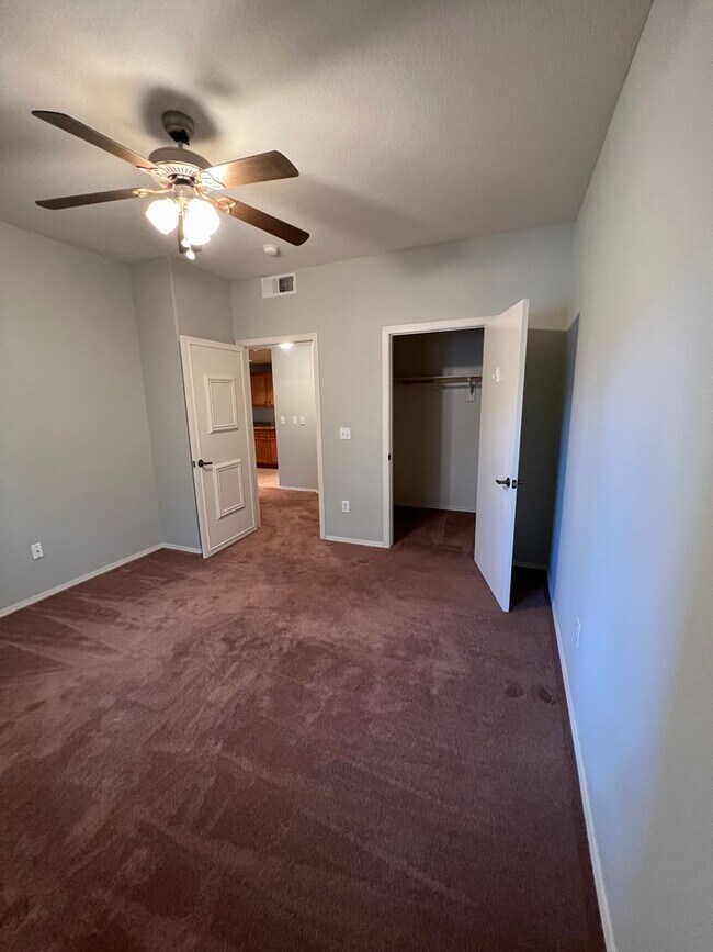 Building Photo - Rancho Mirage CONDO 1 Bedroom 1 Bath  1/CG