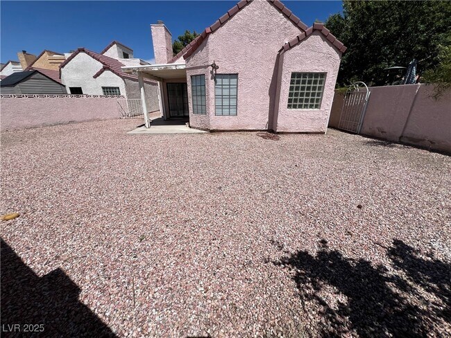 Building Photo - 79 Prairie Dog Dr