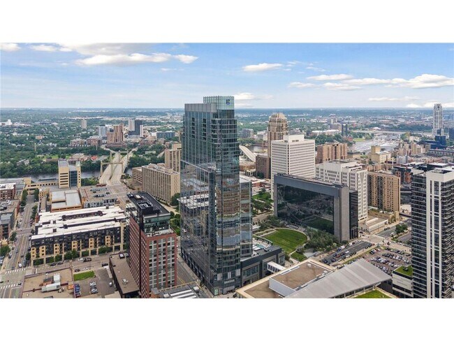 Building Photo - 255 Hennepin Ave