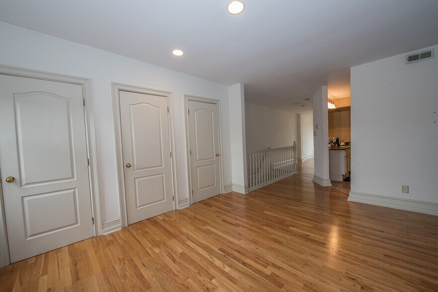 Building Photo - 2822 Ogden St