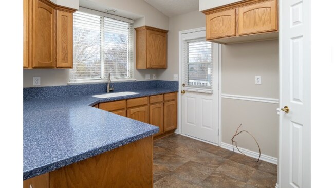 Building Photo - 625 N 1200 E