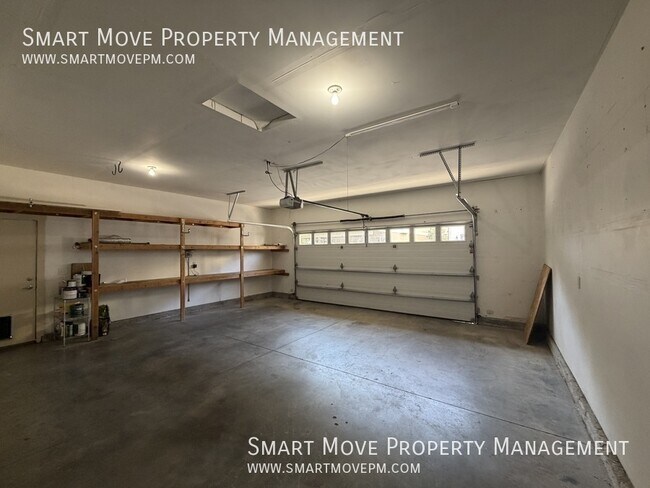 Building Photo - 4251 E Homestead Rim Dr