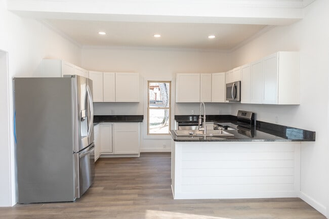 Building Photo - 2375 Conley Rd