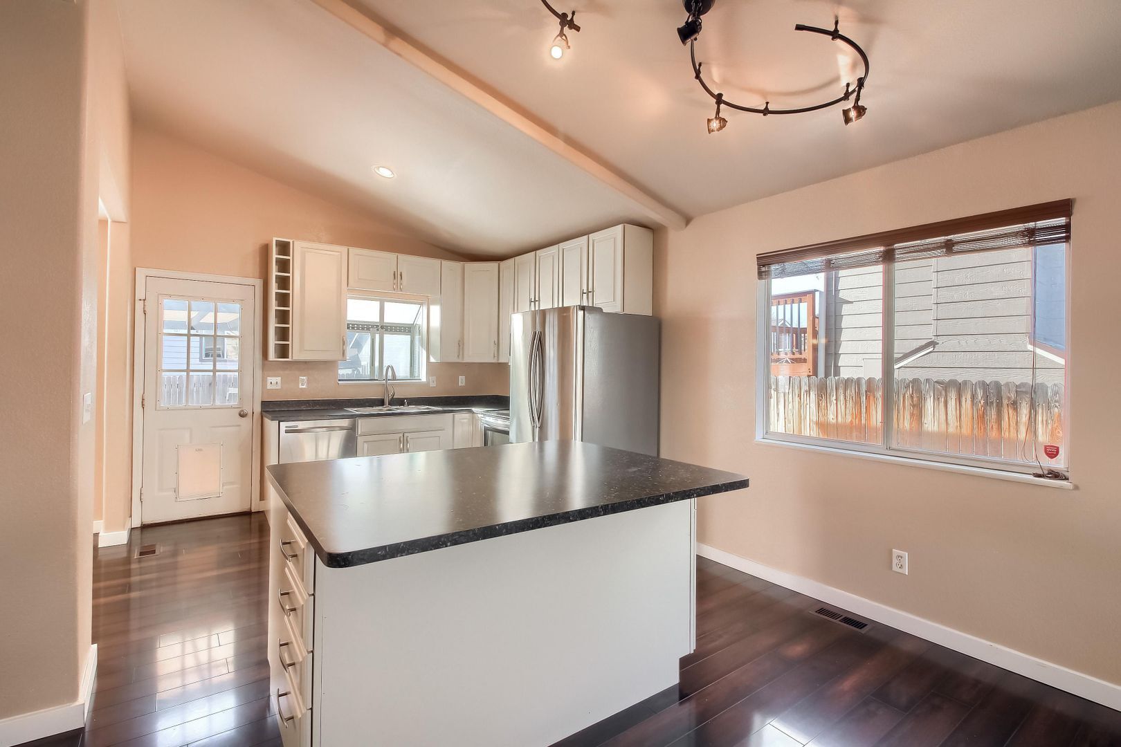 Building Photo - 3884 W 63rd Pl