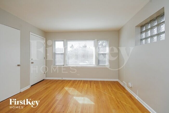 Building Photo - 1407 Evers Ave