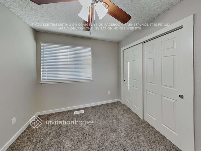 Building Photo - 11001 Needles Ct