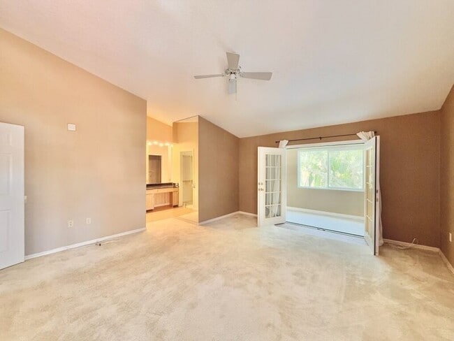 Building Photo - 14530 Alejo Ct