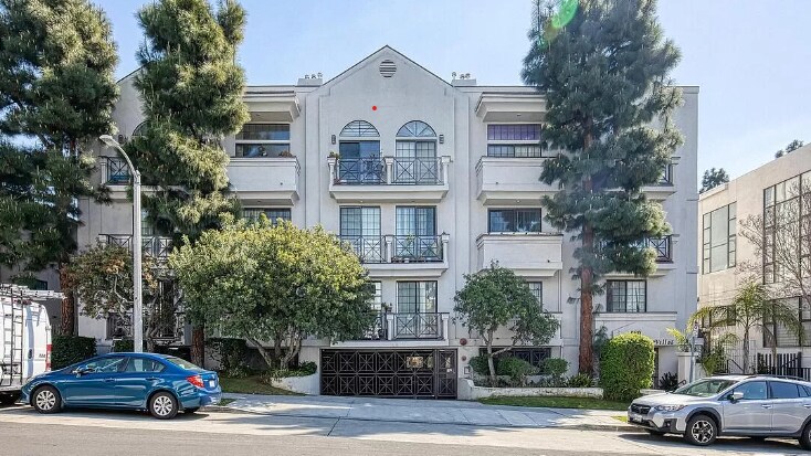 Primary Photo - 860 S Lucerne Blvd