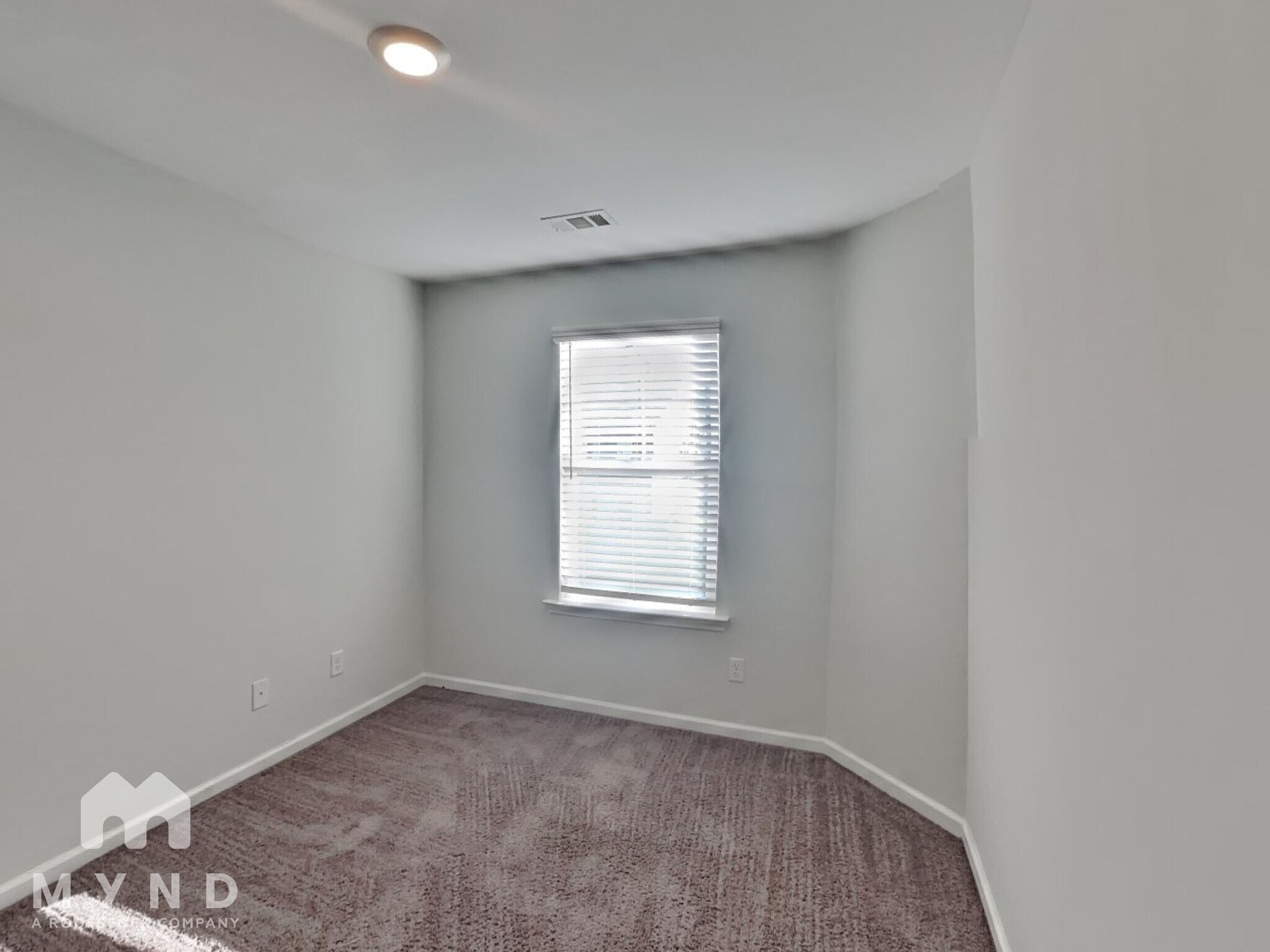Building Photo - 26 Brown Thrasher Ct