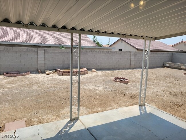 Building Photo - 2809 El Cubano Ct