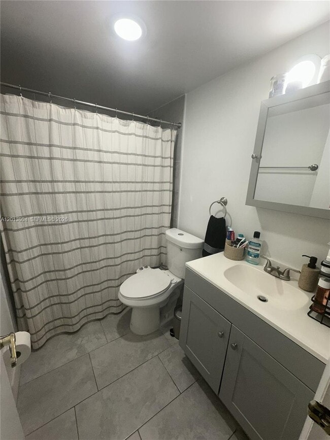 Building Photo - 8233 Harding Ave