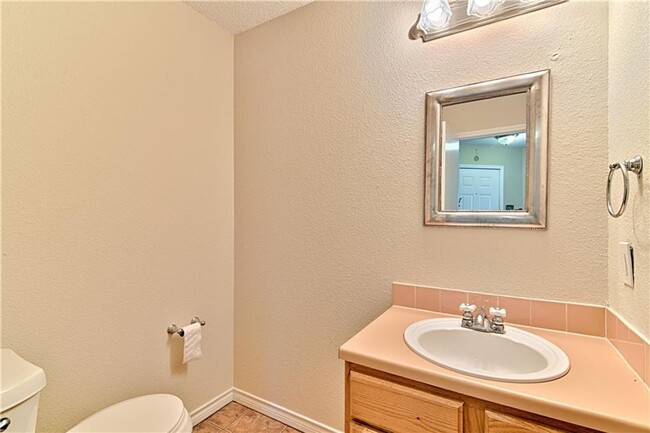Building Photo - 6708 Windrift Way