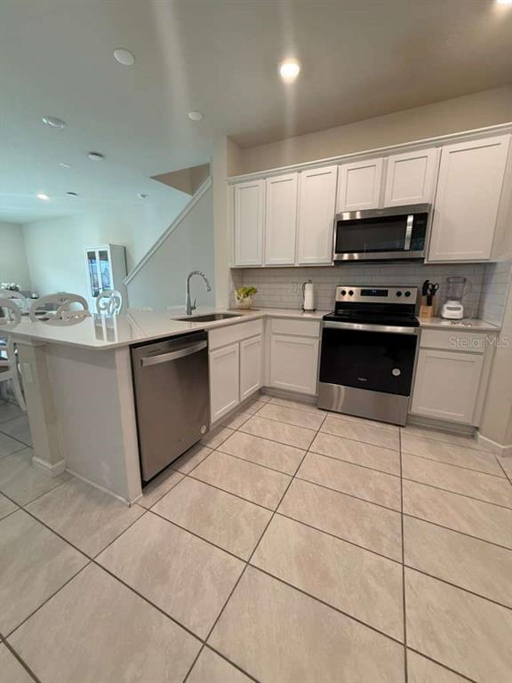 Building Photo - 2579 Winsome Wy