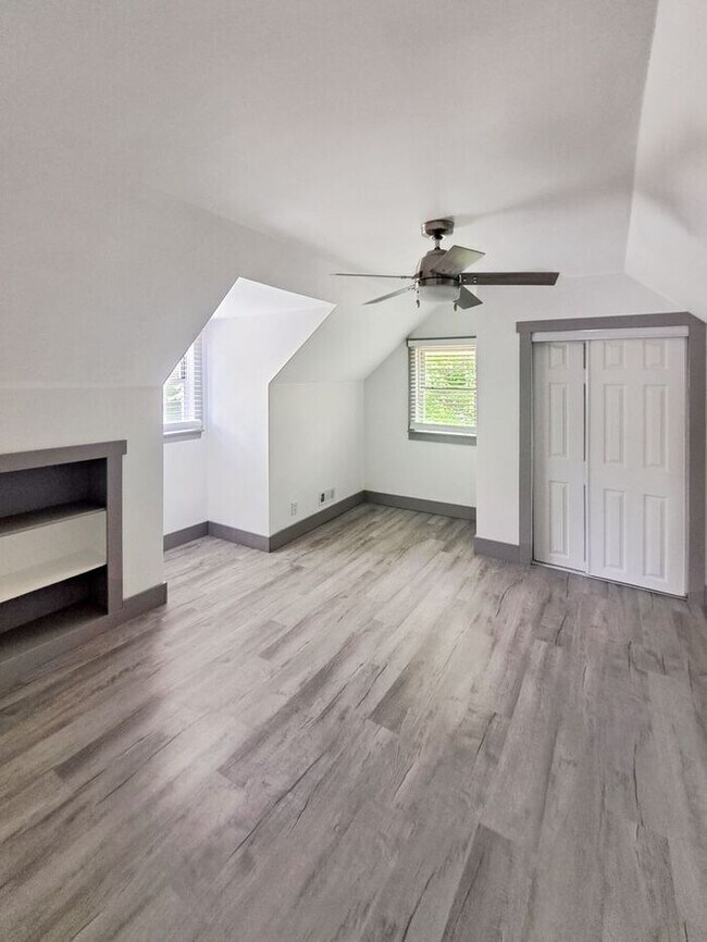 Building Photo - Coming Soon! Mid Century Modern Cape Cod i...