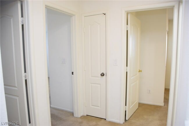 Building Photo - 8815 First Lady Ave