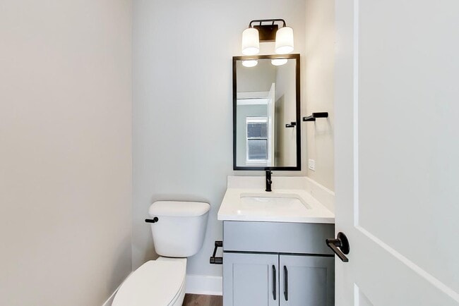 Building Photo - 5424 Old Orchard Rd