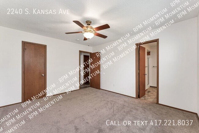 Building Photo - 3 Bedroom 2 Bath Home in SW Springfield!