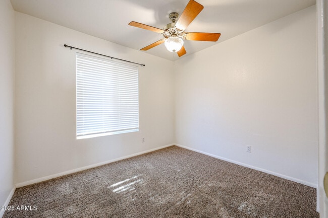 Building Photo - 7208 W Vogel Ave