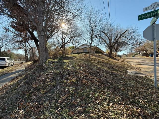 Building Photo - 1137 Haines Ave