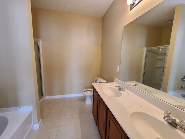 Building Photo - 7302 Autumn Crossing Way