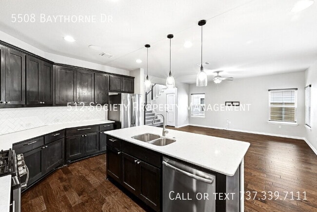 Building Photo - 5508 Baythorne Dr