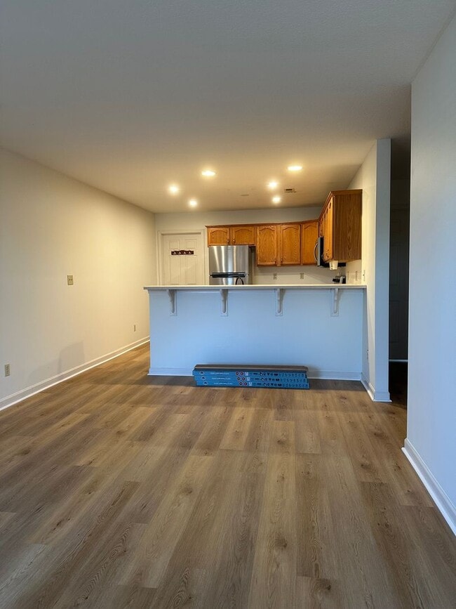 Building Photo - 2 Bedroom / 1 Bath Home Kingsport TN