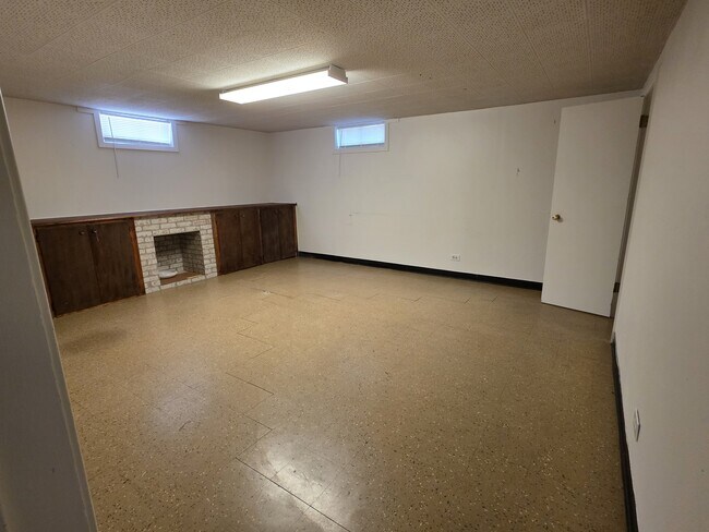 Building Photo - 510 N 18th St