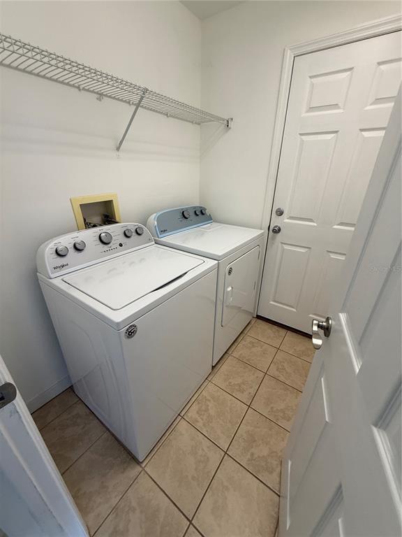 Building Photo - 2 Upland Pl