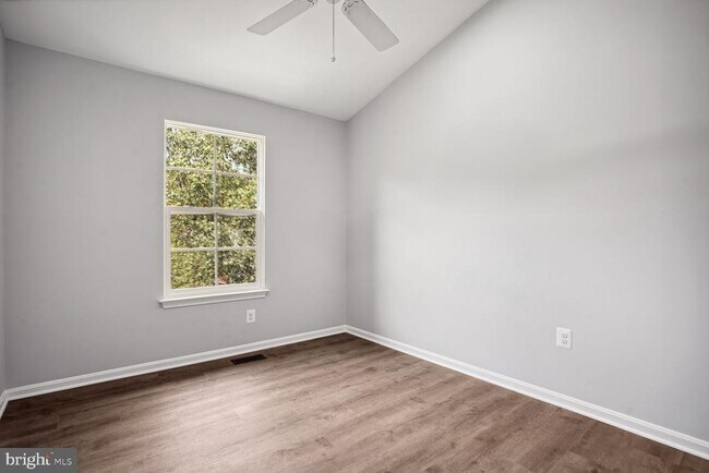 Building Photo - 7759 Asterella Ct