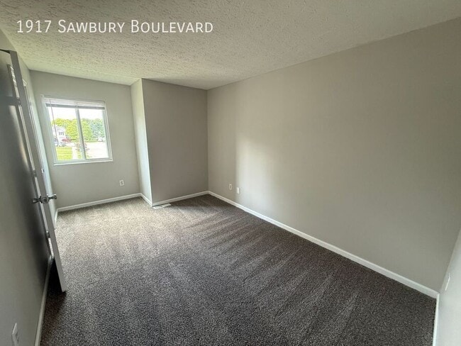 Building Photo - 1917 Sawbury Blvd
