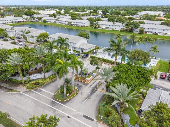 Building Photo - 14308 SW 120th Ct