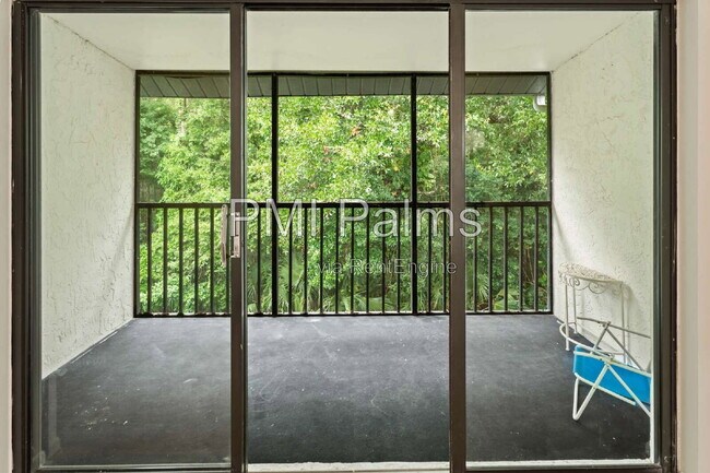 Building Photo - 1236 Pine Ridge Cir W