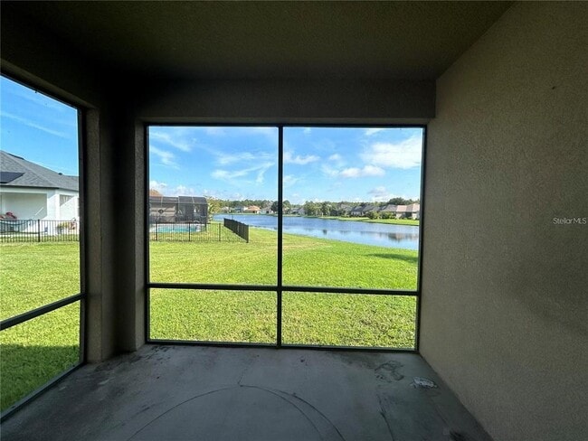 Building Photo - 10507 Eastpark Lake Dr
