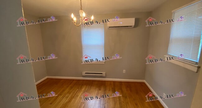 Building Photo - 2420 Brandon Ave SW