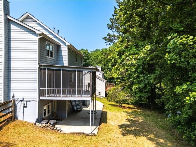 Building Photo - 1428 Brookcliff Dr