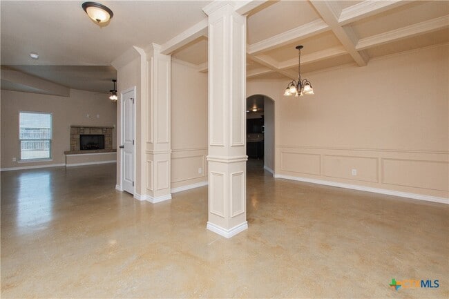 Building Photo - 103 W Libra Dr