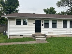 Building Photo - 116 N Tarver Ave