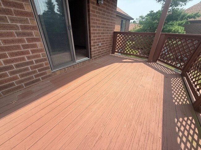 Building Photo - 2-Bedrom Condo Apartment in Broadview Hts!!