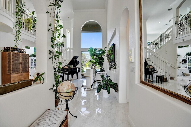 Building Photo - 11515 NW 75th Manor