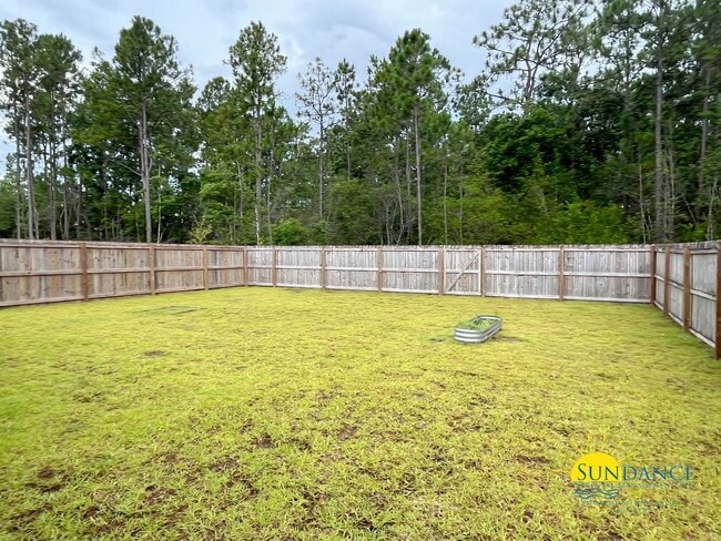 Building Photo - Beautiful 3 Bedroom Home in Milton!