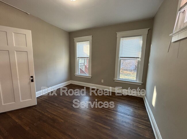 Building Photo - 3517 Trimble Ave