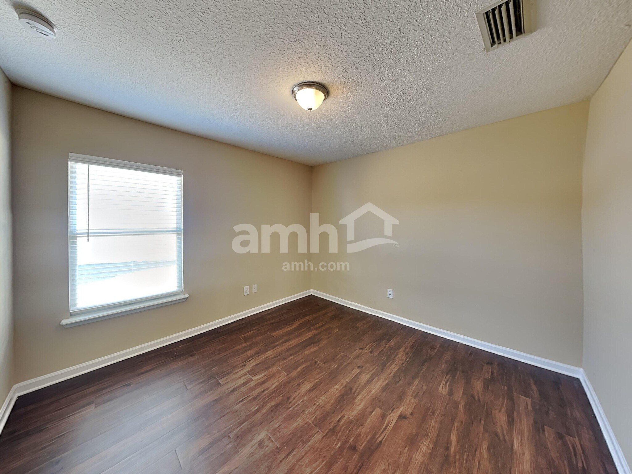 Building Photo - 9215 Hawks Haven Ct