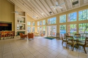 Building Photo - 8643 Mallard Reserve Dr