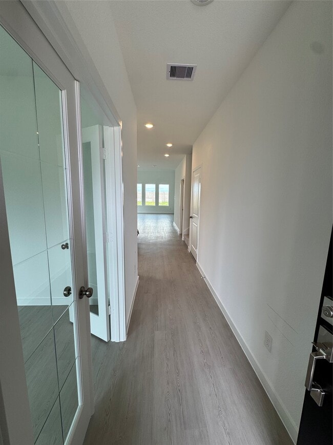 Building Photo - 6423 Green Pedal Ln