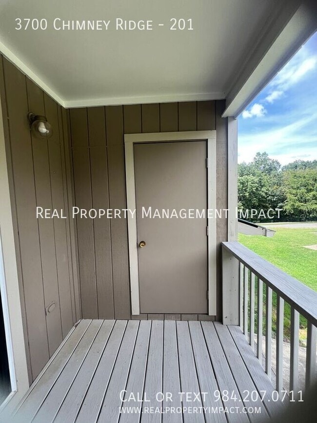 Building Photo - 3700 Chimney Ridge Pl
