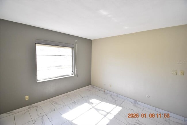 Building Photo - 6485 30th Ave N